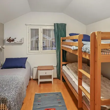 Aquahovi B6 By Interhome *